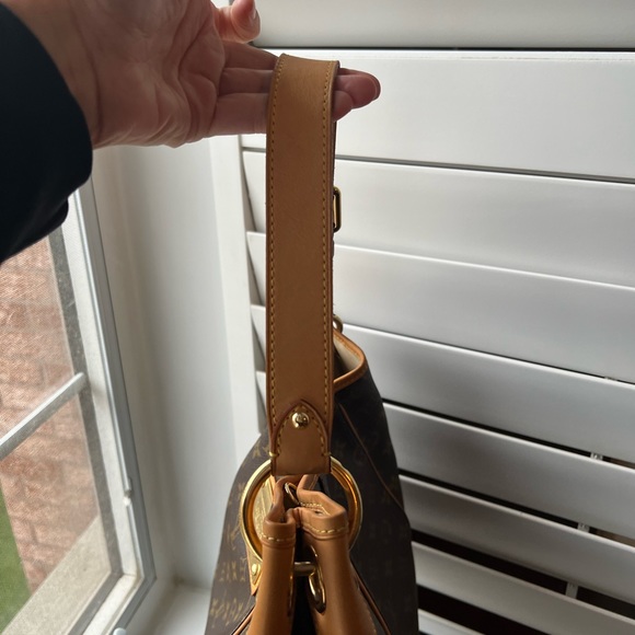 SOLD Louis Vuitton Galliera PM - Picture 10 of 15